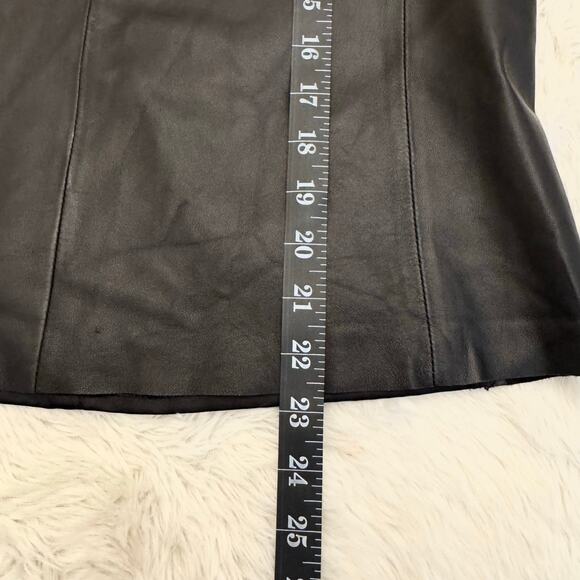 Jones New York Collection Women's Black Sleeveless Leather Shirt 4 - Picture 6 of 8
